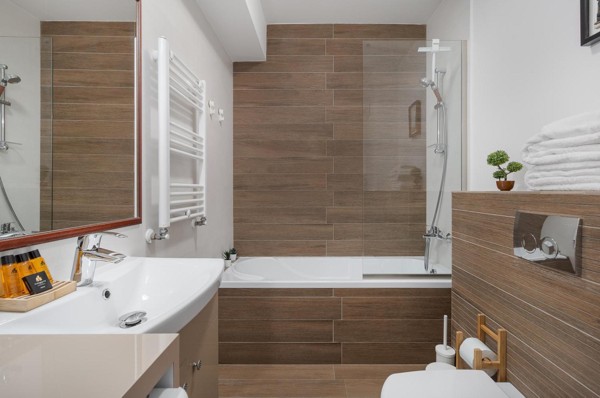Apartamento Warm Flat Oradea Exterior foto
